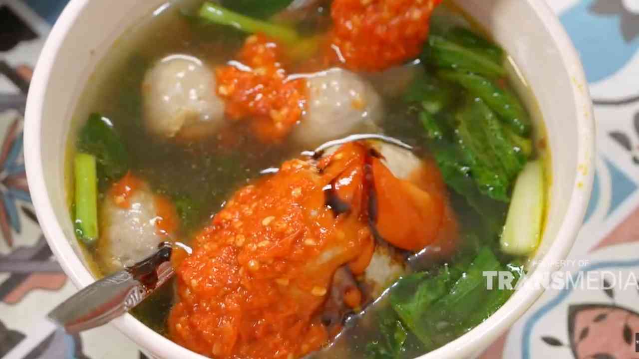 Istimewanya Bakso Iga Mercon yang Gurih, Pedas dan Kaya Kaldu