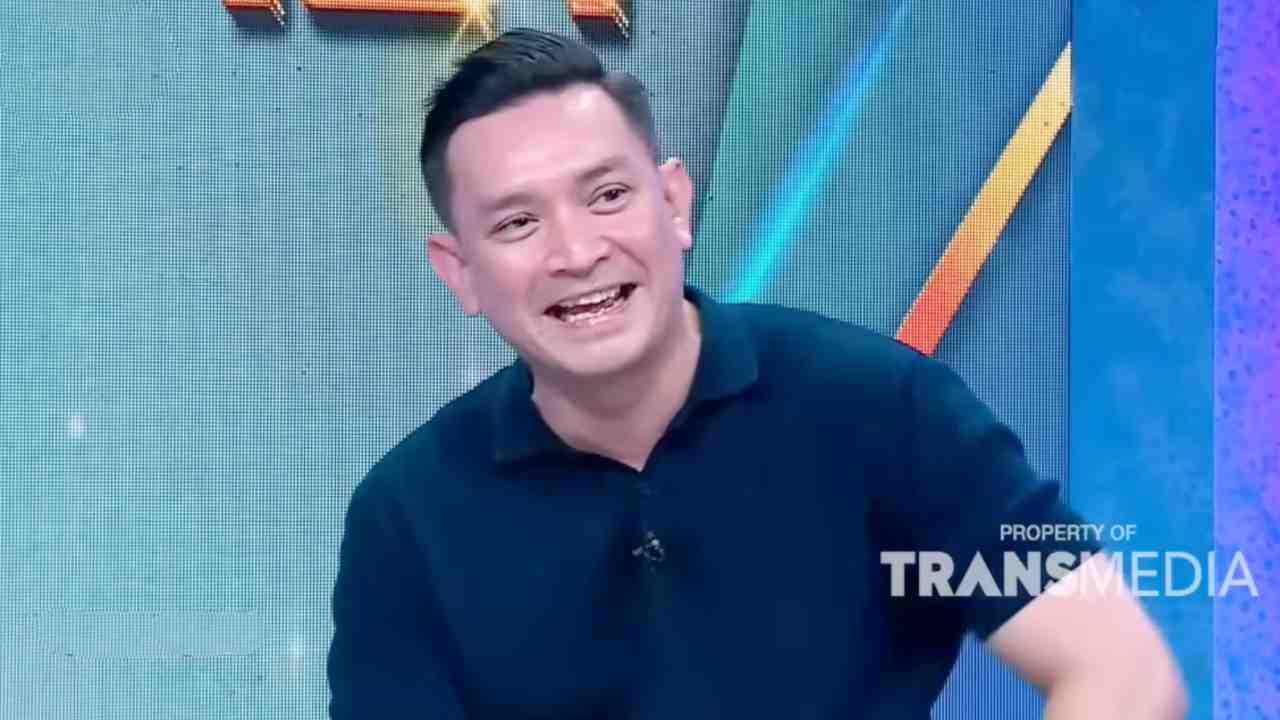 Aditya Herpavi Pernah Berjualan Makanan Kecil untuk Bertahan Hidup