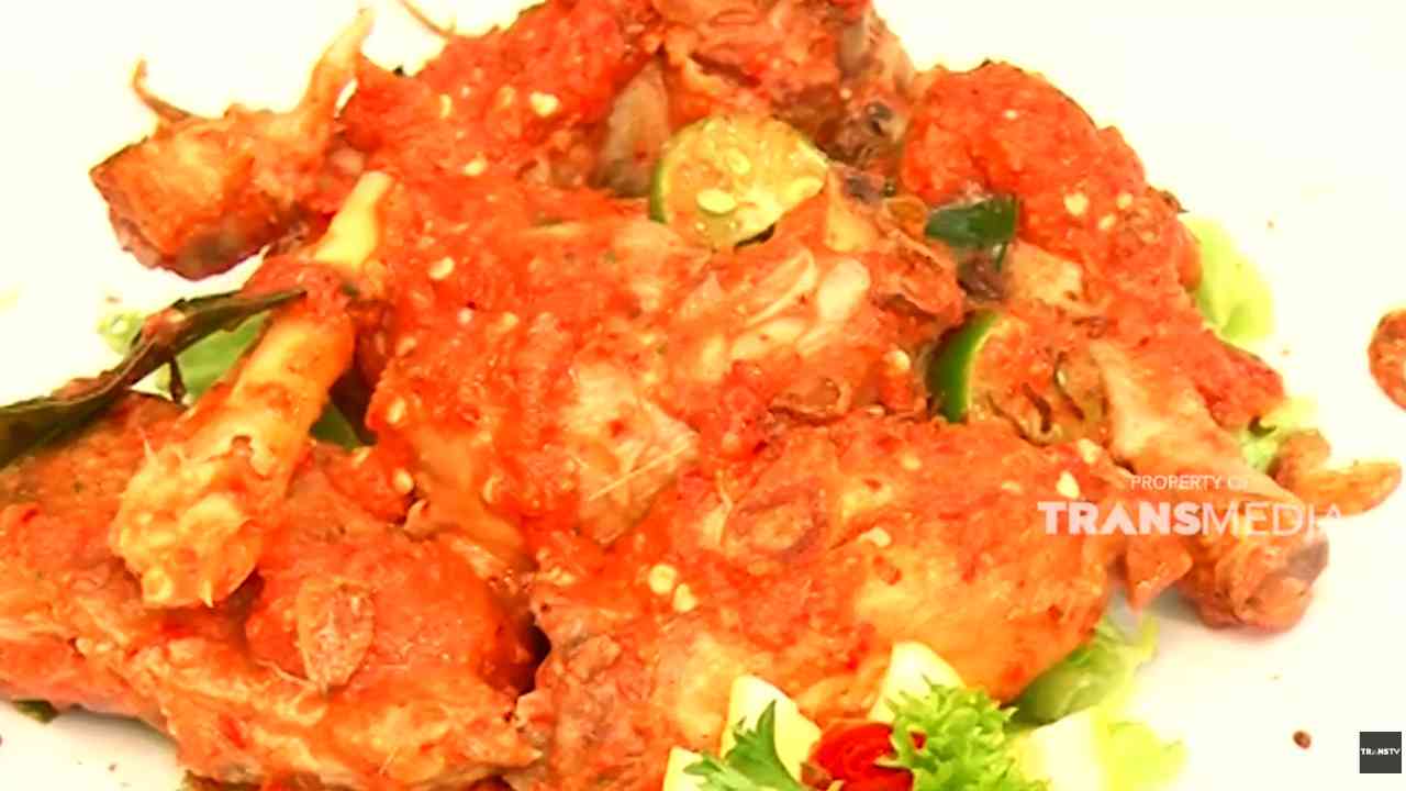ALA CHEF: Meracik Ayam Goreng Serai yang Rasanya Aduhai