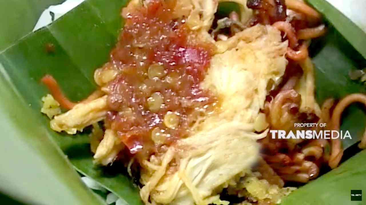 SISI LAIN: Nasi Jenggo Bali, Perpaduan Pas Rasa Gurih, Manis, dan Pedas