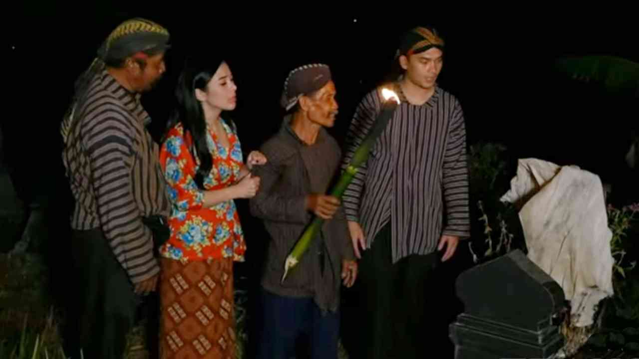 Tradisi Jaga Makam Selasa Kliwon di Gunung Kidul Menolak Ilmu HItam