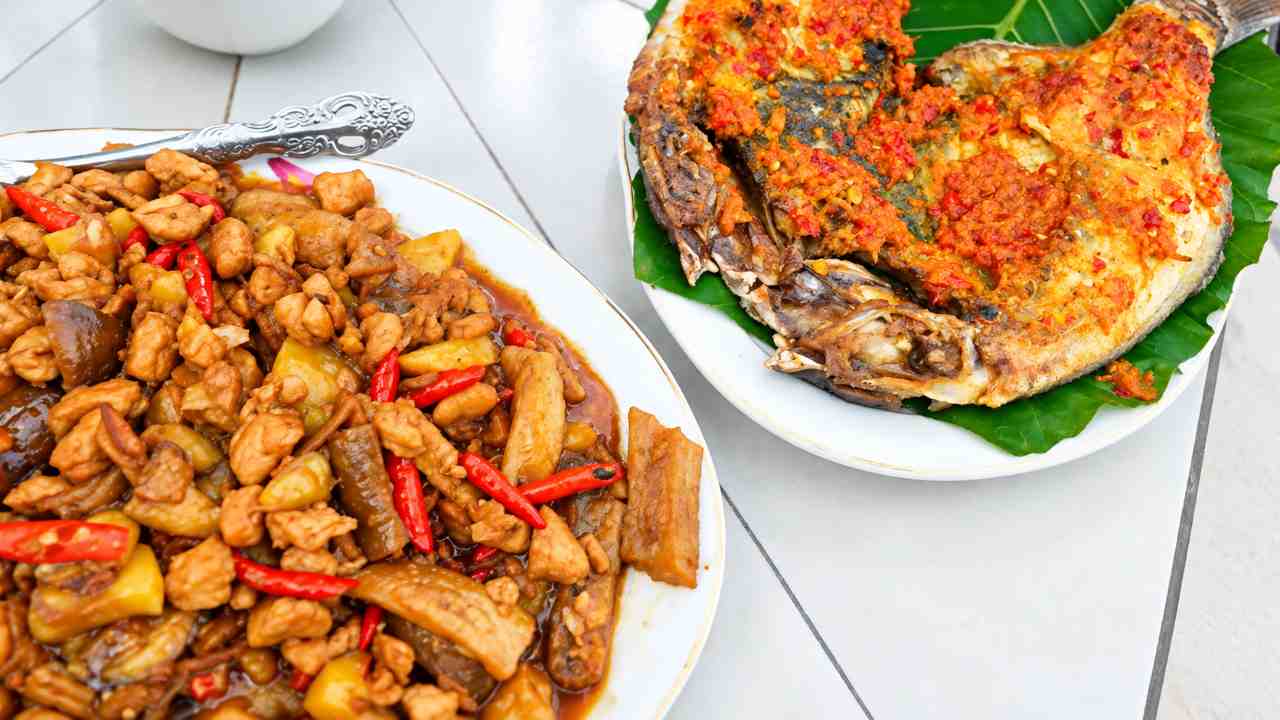 Olahan Teripang dan Ikan Bakar Khas Belitung, Duet Seafood Pesisir yang Menggoda
