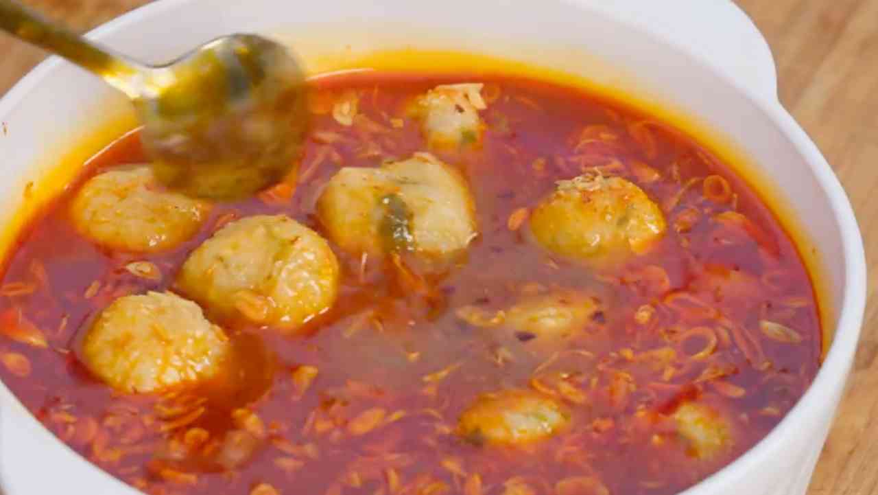 Membuat Bakso dari Tahu Kenyalnya Pas, Kuahnya Mantap