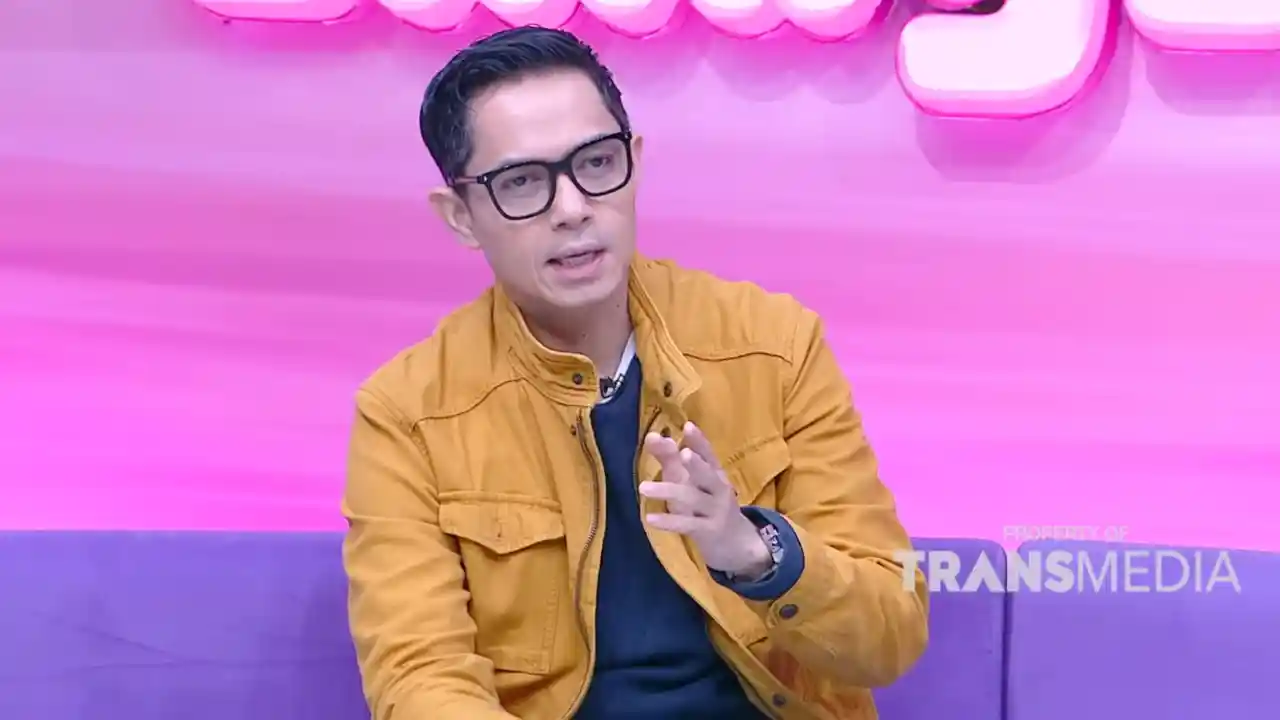 Dude Harlino Tegaskan bahwa Alyssa Soebandono Tak Pernah Daftar LPDP