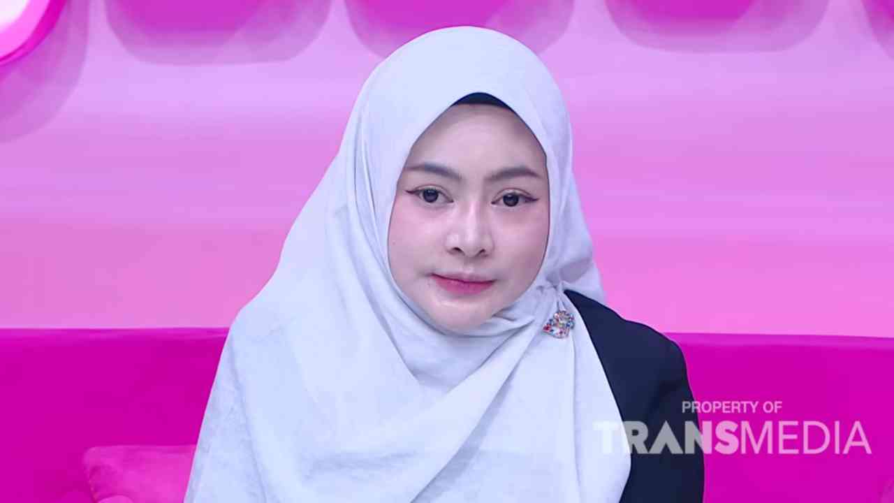 Mengenakan Hijab, Vitalia Sesha Temukan Makna Baru dalam Hidup