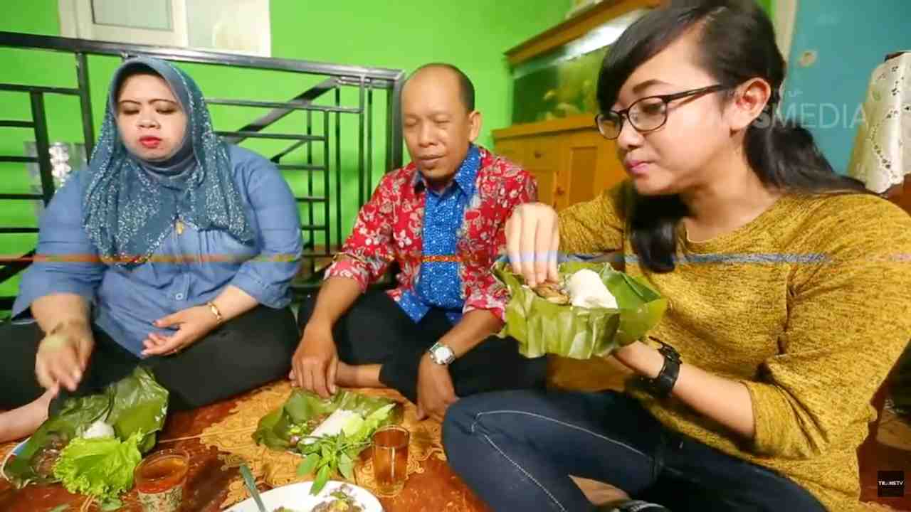 IKON KULINER: Tumis Peda Merah, Masakan Khas Sukabumi yang Bikin Gagal Diet