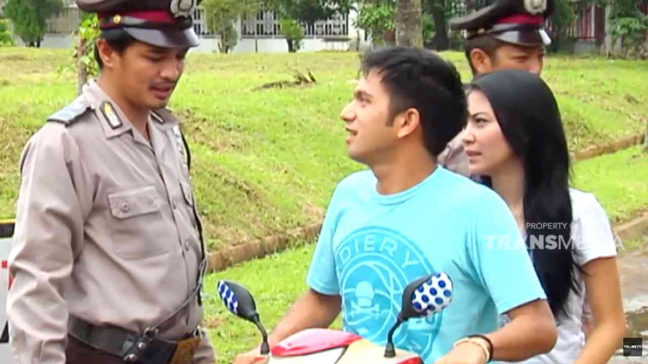 SKETSA: Pemotor Ngeyel