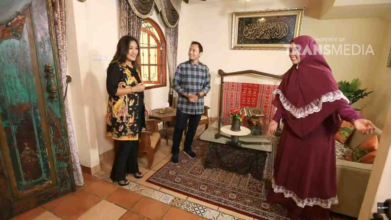 THE PROJECT: Apa yang Menarik dari Rumah Etnik Jawa ala MediJavanean?