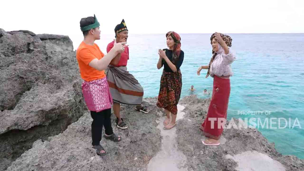 Menghayati Pantai Ujung Karang Aceh dengan Pesona Baharinya