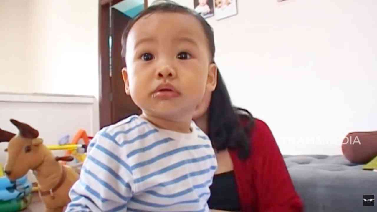 BUAH HATI: Penyebab Bayi Ngeces karena Ngidam Enggak Diturutin?