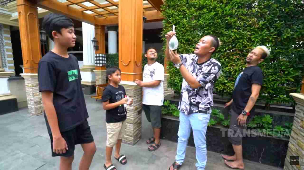 Cerita Cinta Sule