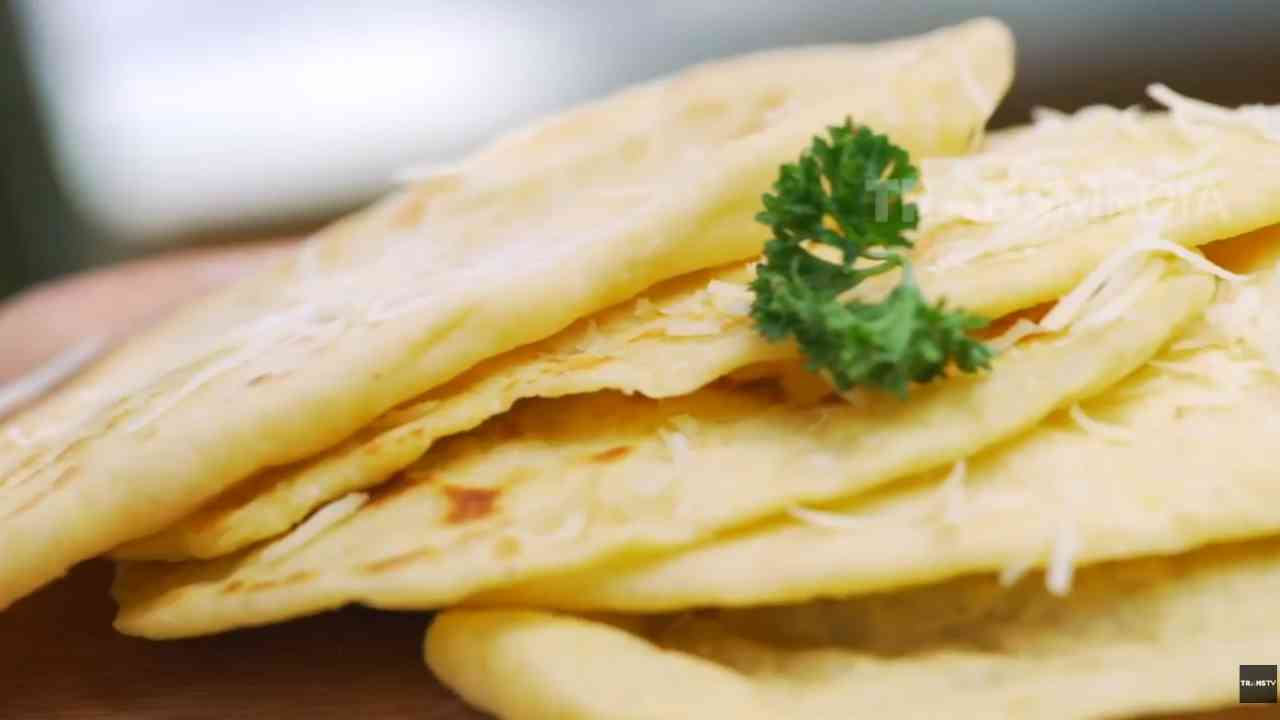 SEMUA BISA MASAK: Cheese Pan Bread, Lembutnya Roti Bertabur Keju