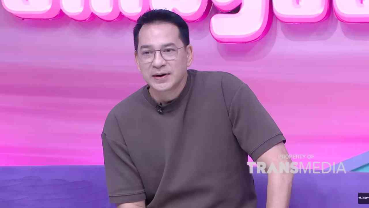 Ari Wibowo Jadi Korban Hoaks, DIberitakan Menikah dengan Clara Oktavia