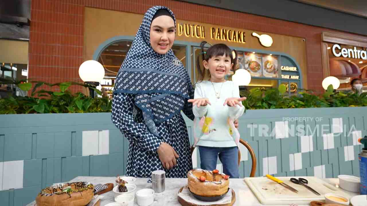 Kehidupan Selebriti Sebagai Ibu Rumah Tangga Trans Tv