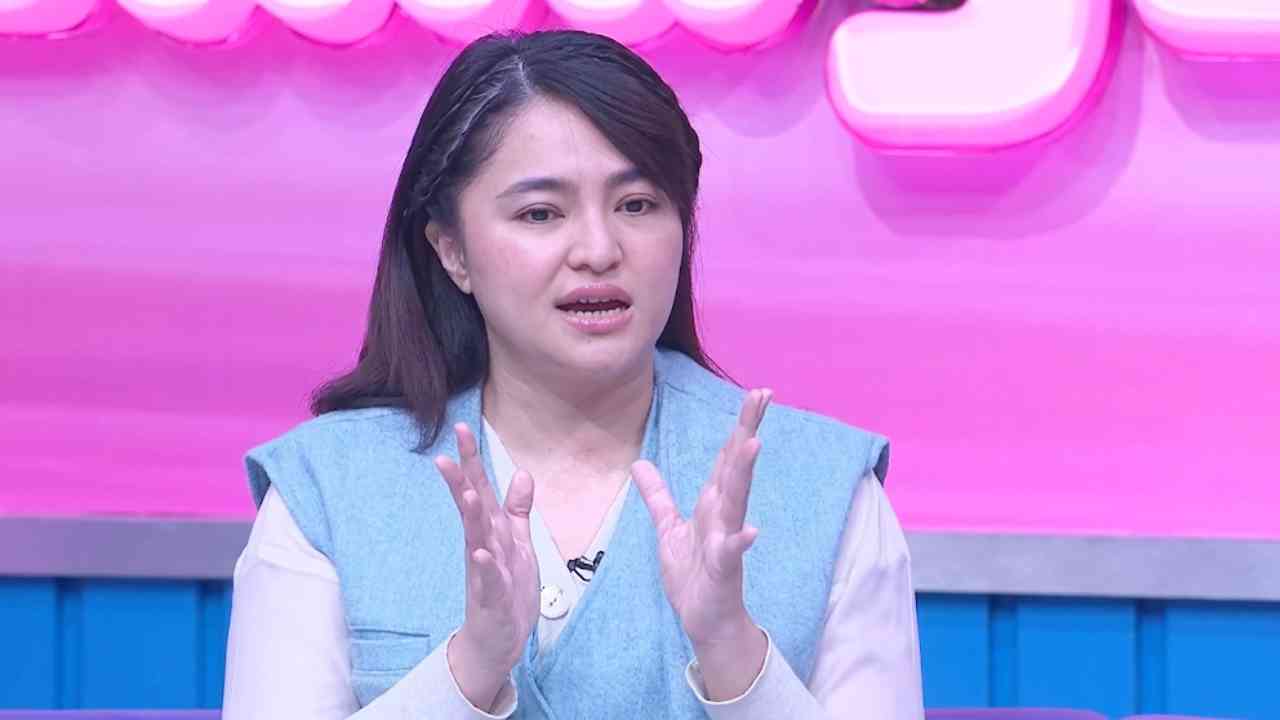 Marshanda Tekuni Meditasi Singing Bowl, Sudah Ambil Sertifikasi di Los Angeles