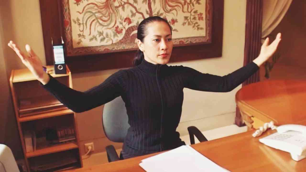 JELANG SIANG: Senam Peregangan Saat Kerja itu Perlu, lho!