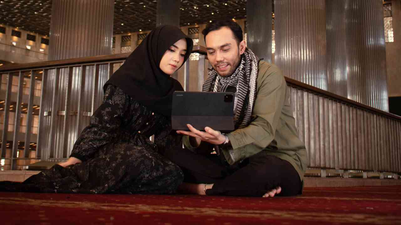 Menabung Amal Kebaikan, Bukan Menambah Tabungan Dosa