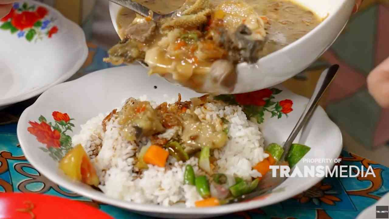 Soto Tangkar dengan Rasa Kombinasi Soto Mie Bogor, Mantap!