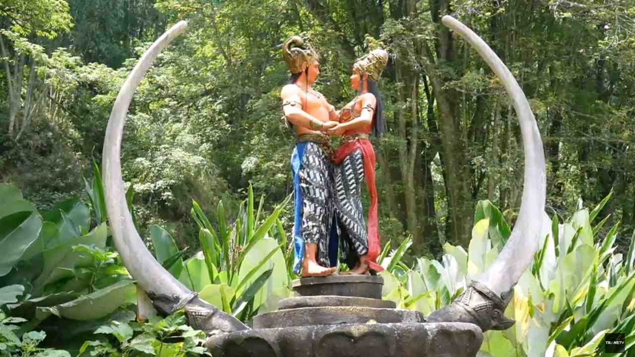 Taman Kemesraan Malang Menyajikan Pemandangan Asri dan Romantis