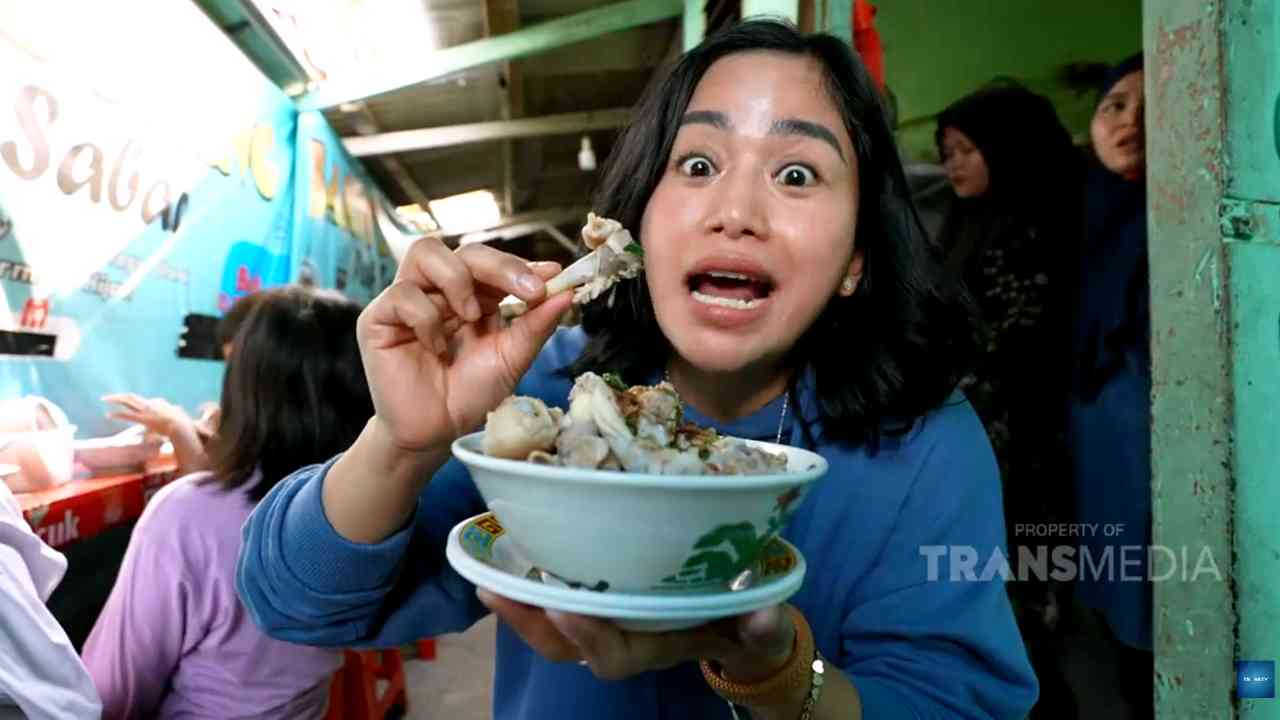 Bakso Tulang yang Kelezatannya Sampai ke Tulang-tulangnya