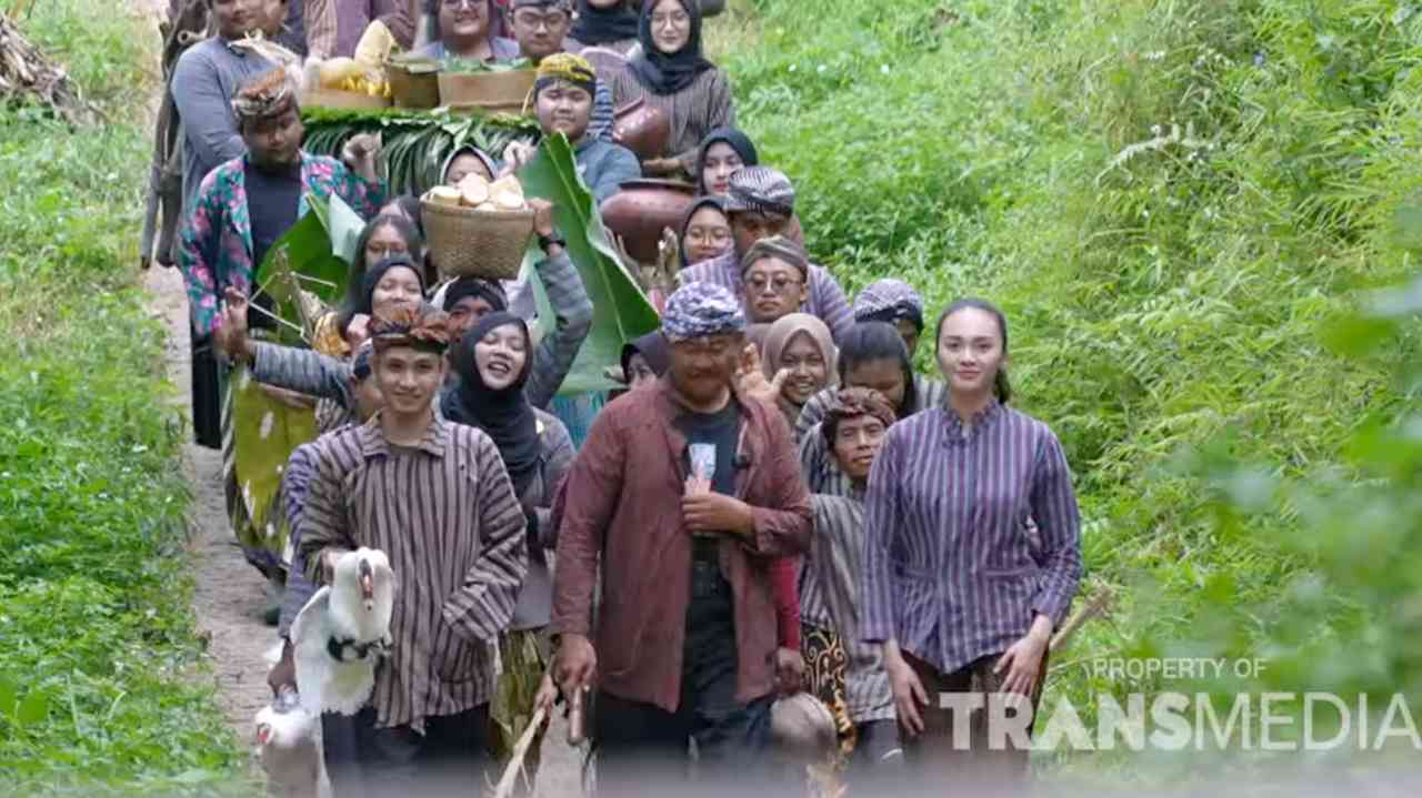 Tradisi Iriban di Desa Lerep, Menolak Bala dan Membersihkan Desa