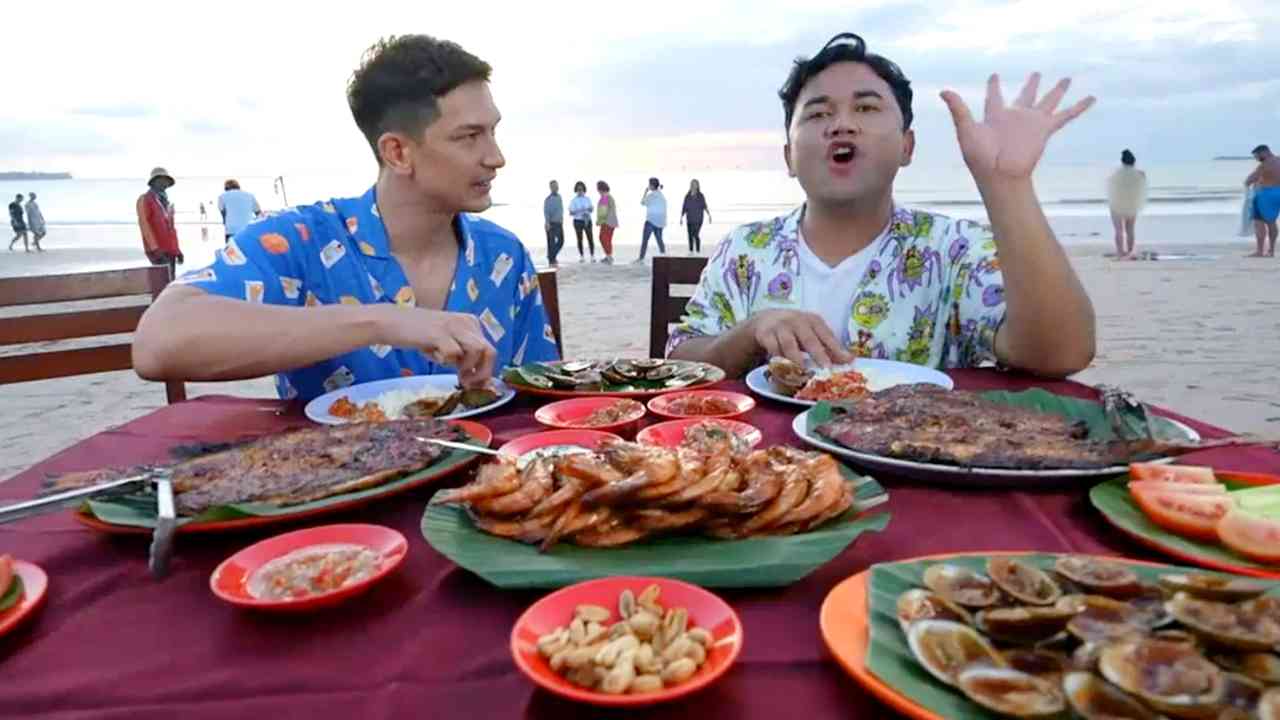 Syahdunya Menikmati Hidangan Seafood di Pantai Jimbaran Bali
