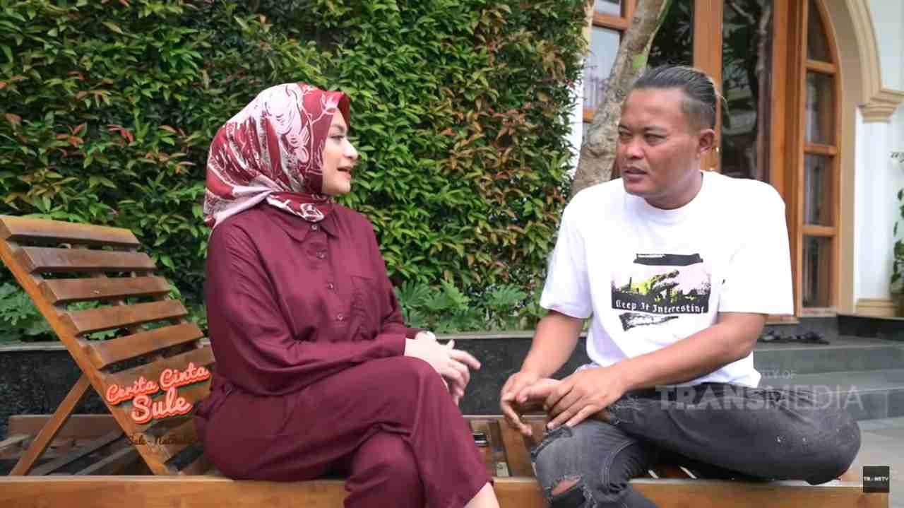 Cerita Cinta Sule