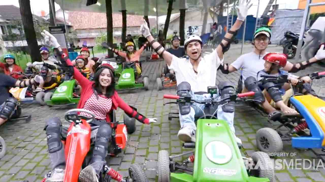 Uji Adrenalin di Gelinding Gravity Kart Lembang, Sensasi Balap Tanpa Mesin