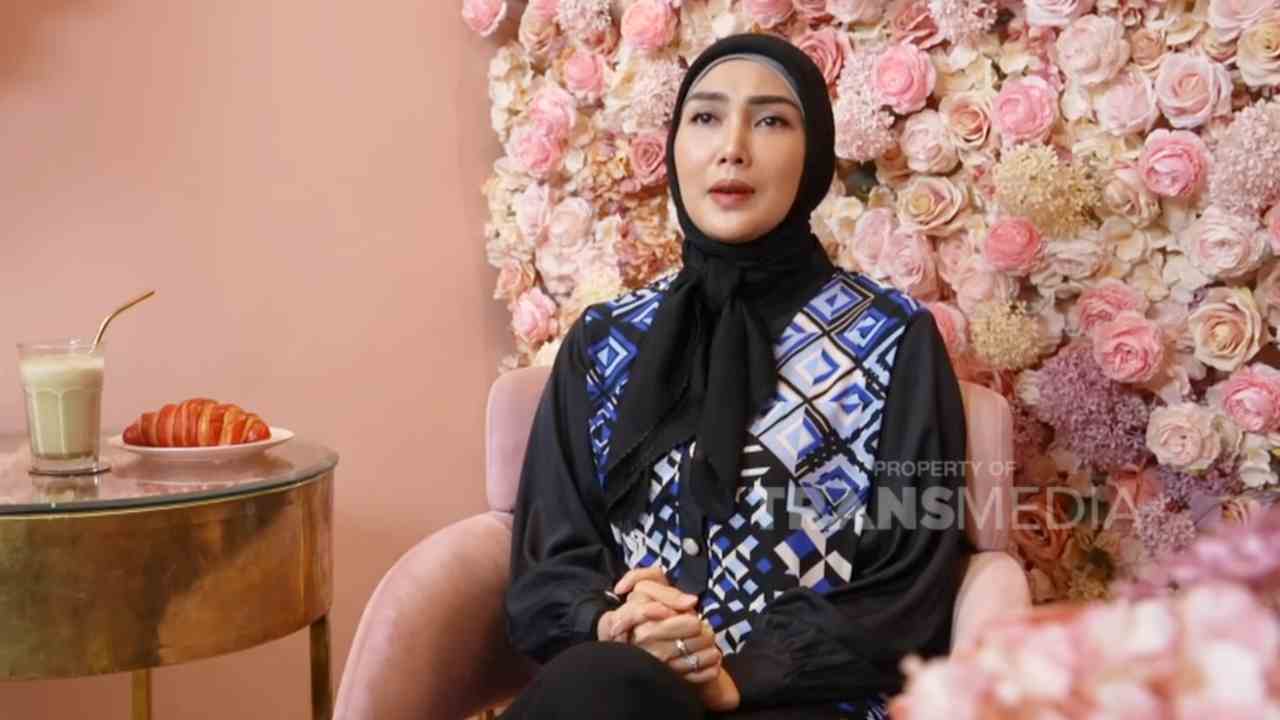 Cerita di Balik Hijab