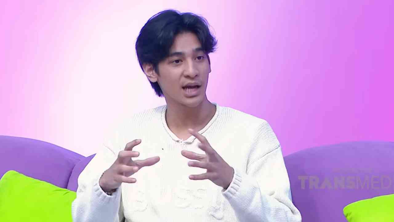 Karena Enggak Pede, Kenzy Taulany Pilih Bermain Gitar daripada Bernyanyi