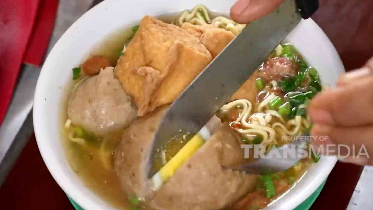 Bakso Gondrong Tebet Lezatnya Konsisten, Porsinya Melimpah