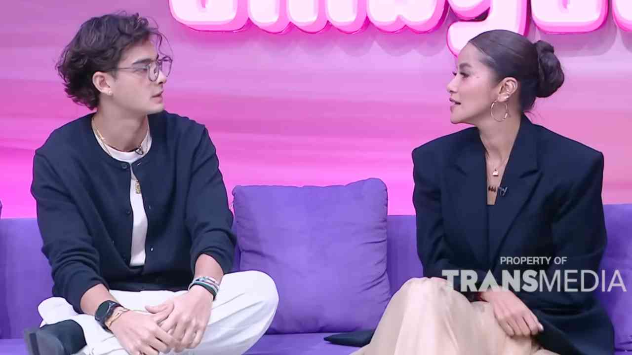 Kemesraan Olla Ramlan dan Tristan, Dari Web Series ke Dunia Nyata