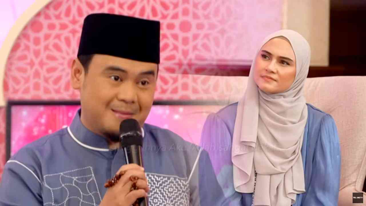 Allah itu Maha Dekat, Manusialah yang Sering Menjauh