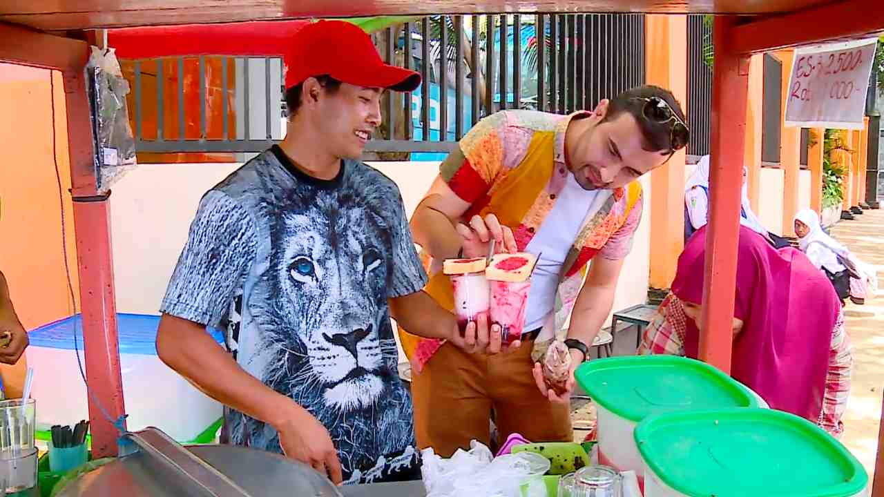 IKON KULINER: Es Santan Roti khas Malang dengan Racikan Autentik