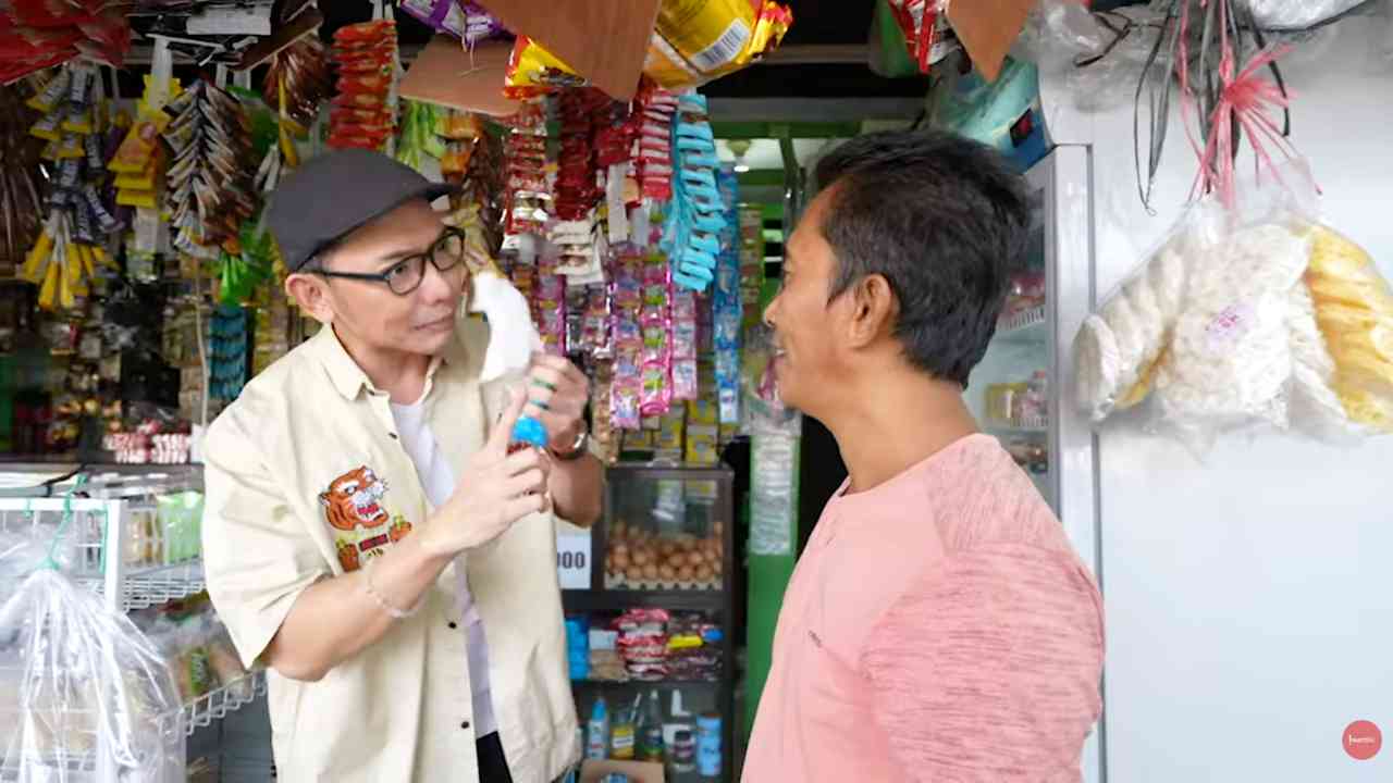 Menjamurnya Warung Madura Buka 24 Jam, Enggak Ada Hari Libur