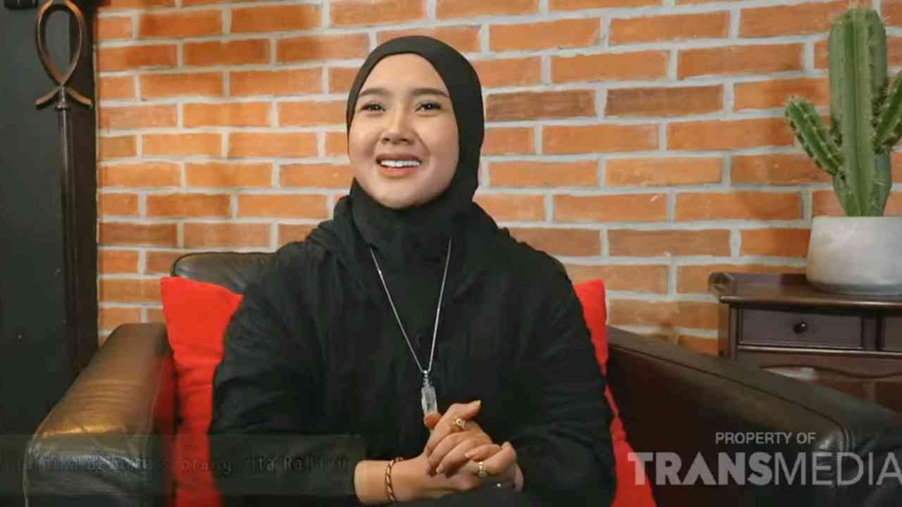 Cerita di Balik Hijab