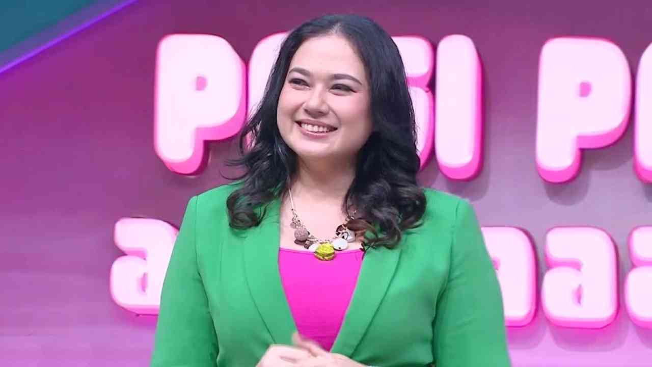 Catherine Wilson Berbenah Diri Usai Badai Rumah Tangga, Kini Lebih Pasrah