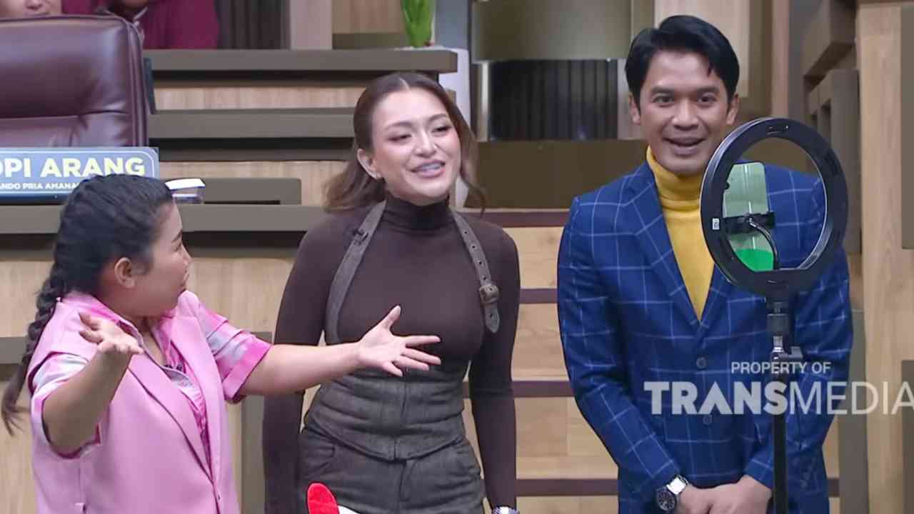 Nathalie Holscher Mau Cari Pasangan yang Gimana Lagi, sih?