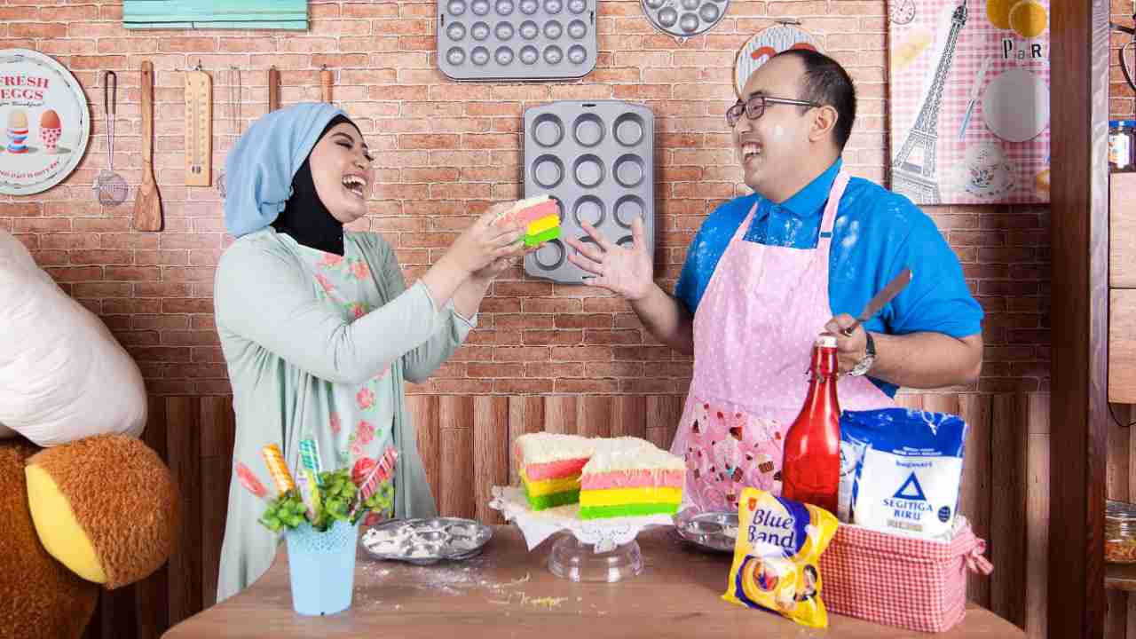 Kajian Agama Islam Bersama Ustadz Maulana Trans Tv Program