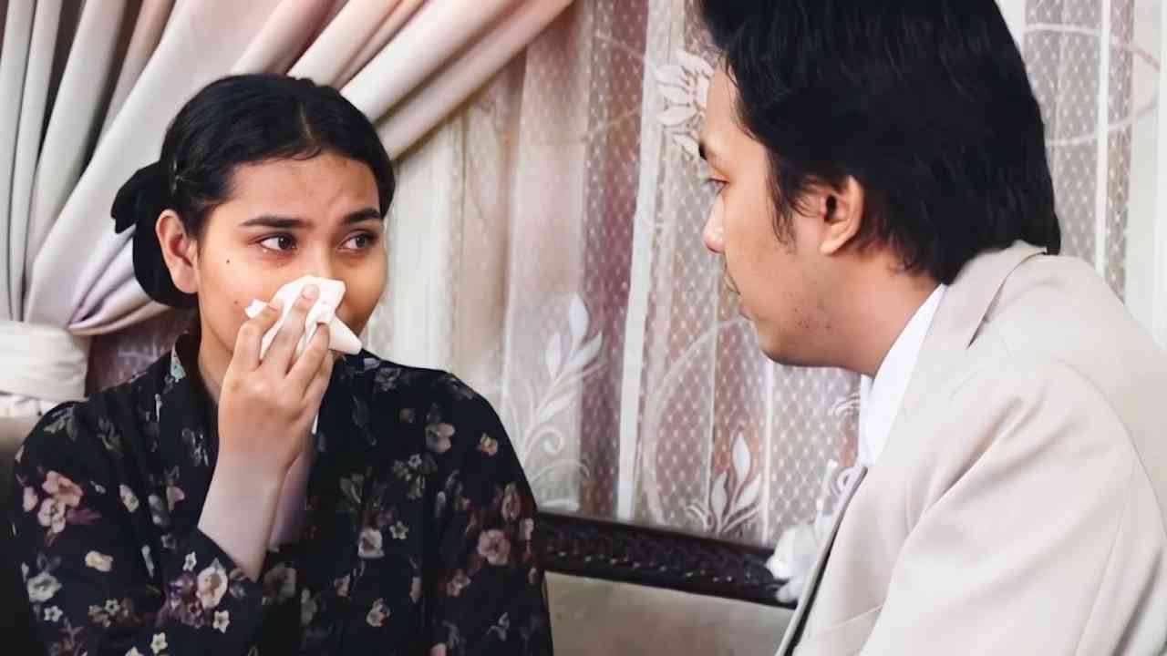 KEJAMNYA DUNIA: Seranjang Dua Istri