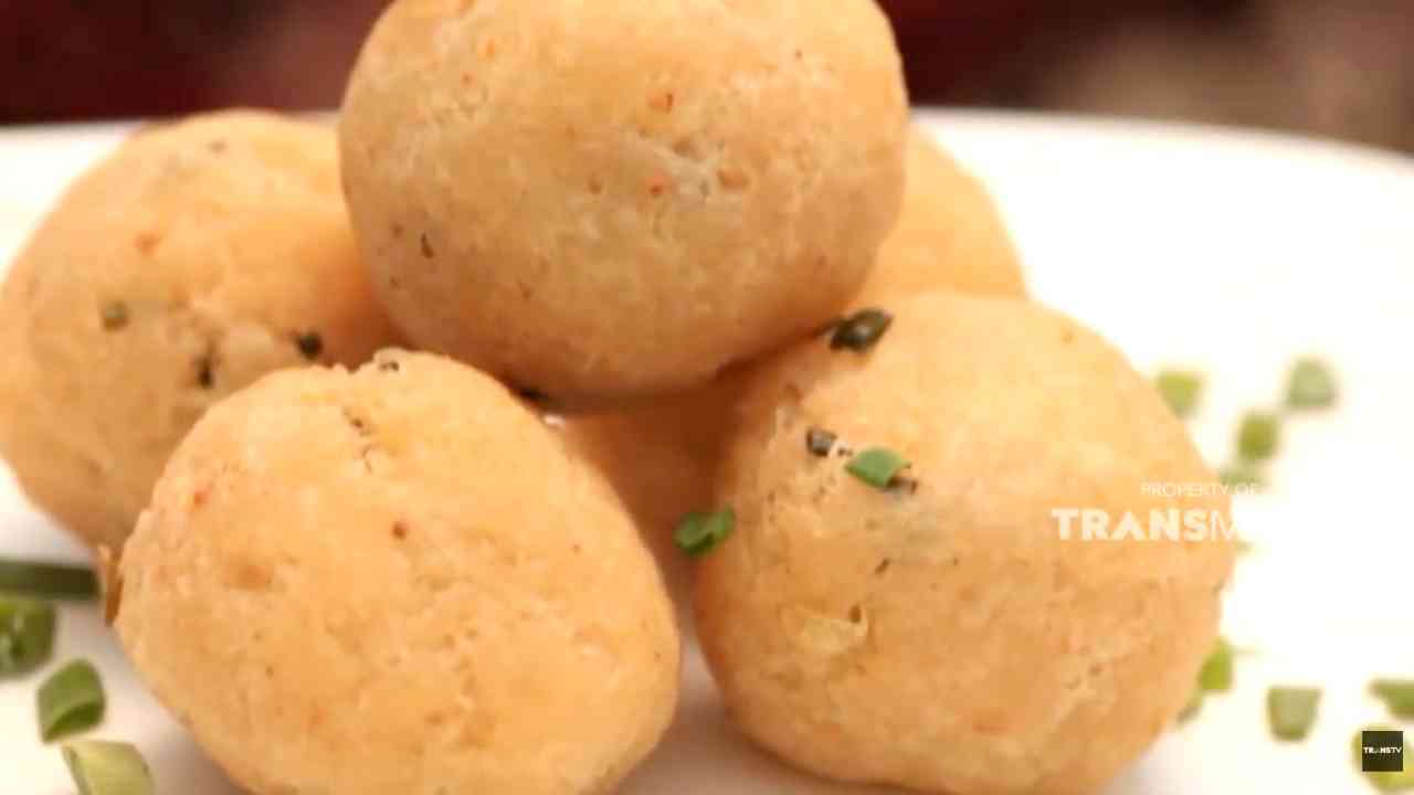 ALA CHEF: Combro Gurih Pedas dengan Isi Kangkung 