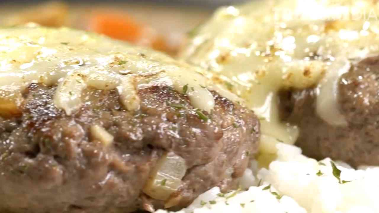 SEMUA BISA MASAK: Hamburg Curry Cheese Rice, Berpadunya Daging, Kari, dan Keju