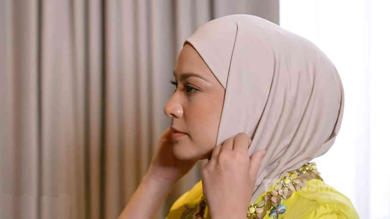 Cerita di Balik Hijab
