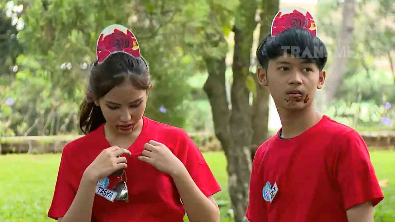 ANTI JONES: Romansa Madrista dan Tasya