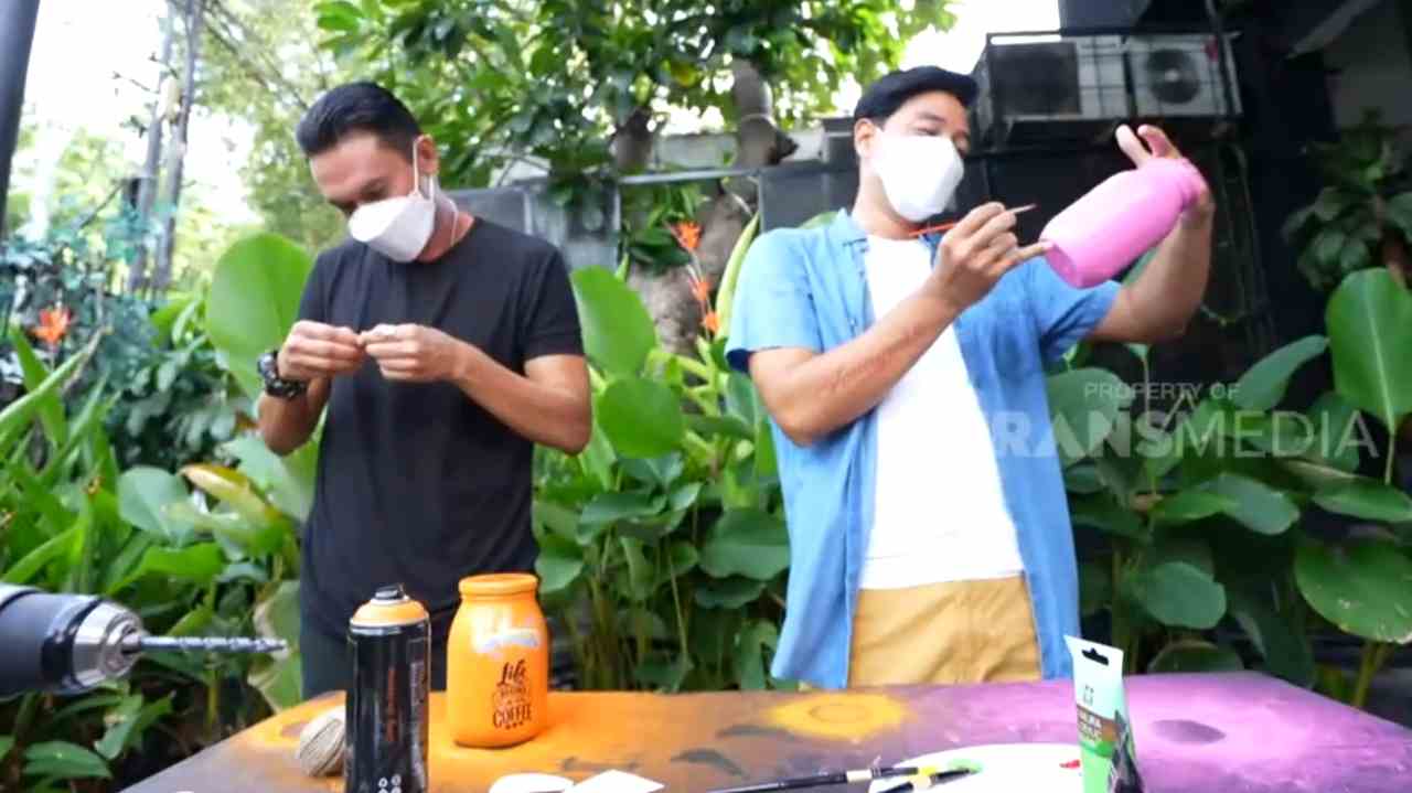 Kumpulan Barang Bekas Jadi Wadah Tisu