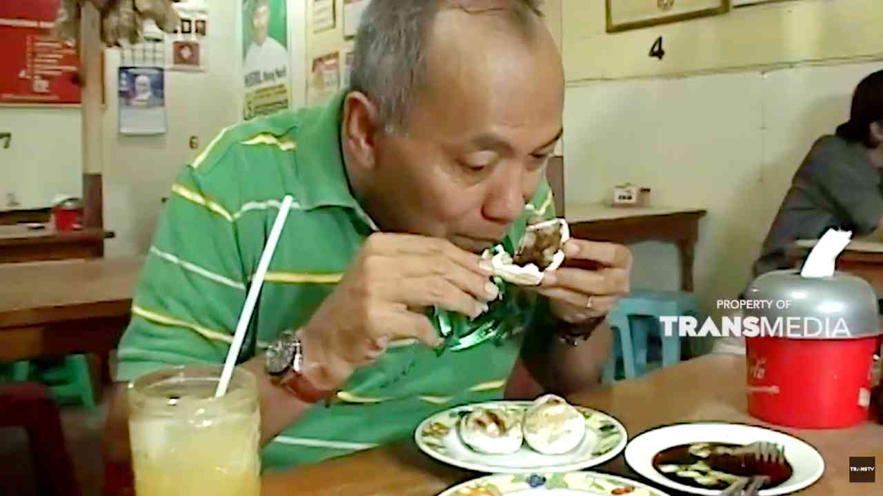 WISATA KULINER: Pempek Asiong di Jambi Menunya Unik-unik