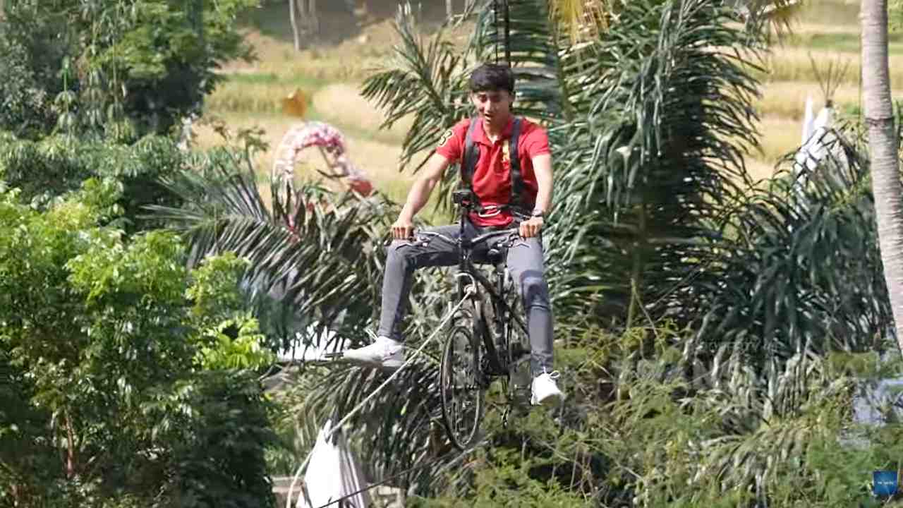 Destinasi Wisata Garut yang Memadukan Sawah dan Kuliner Khas Sunda