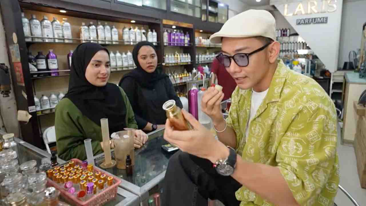 Parfum Condet dengan Aroma yang Mewah dan Harga Ramah Kantong