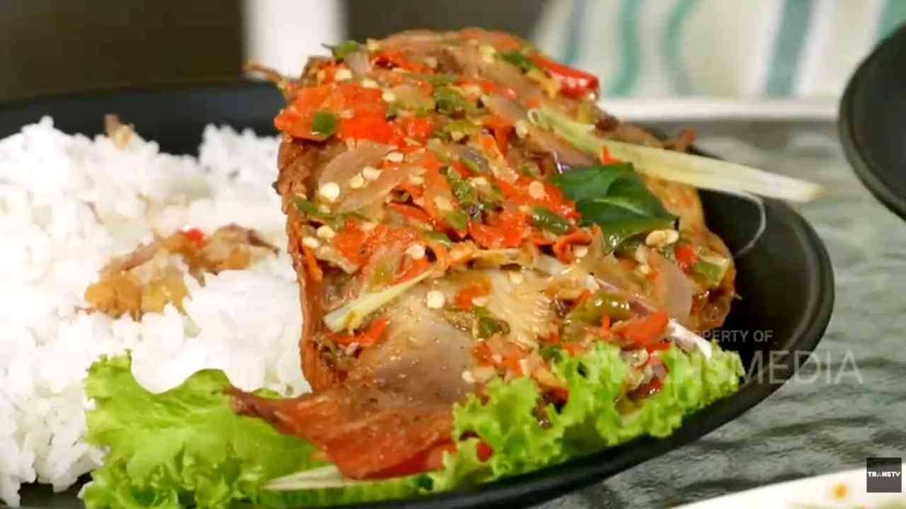 Rasa yang Memikat Pecak Ikan Nila Perpaduan Pedas, Gurih, Segar Asam