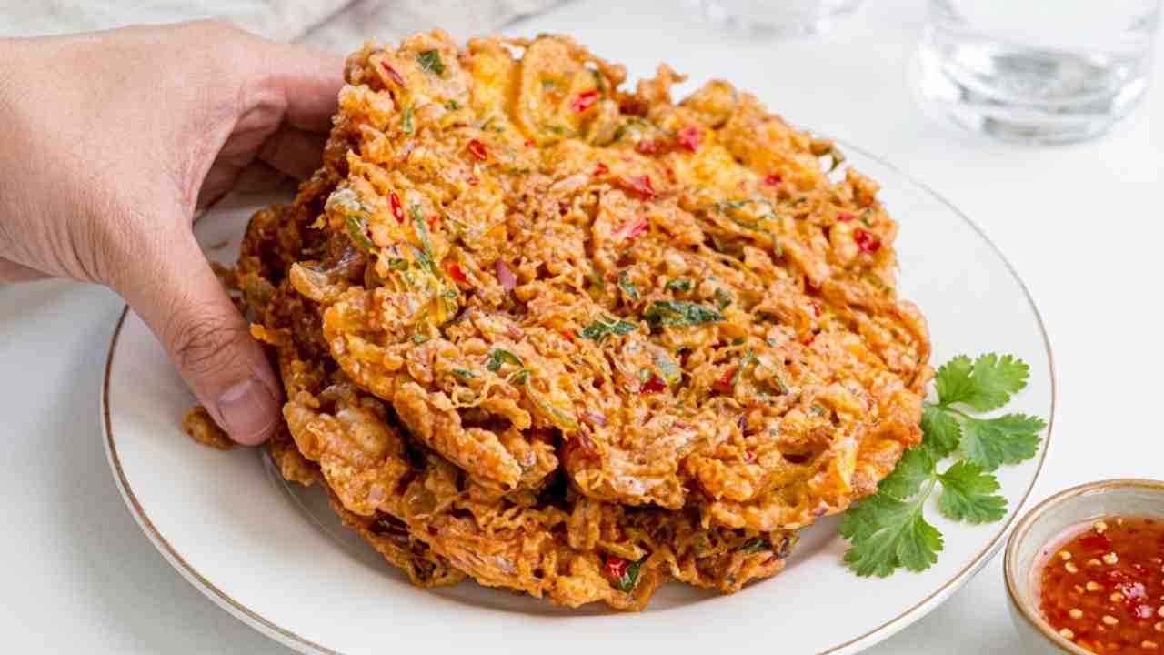 Talua Barendo Khas Minang dengan Renda Renyah yang Menggoda
